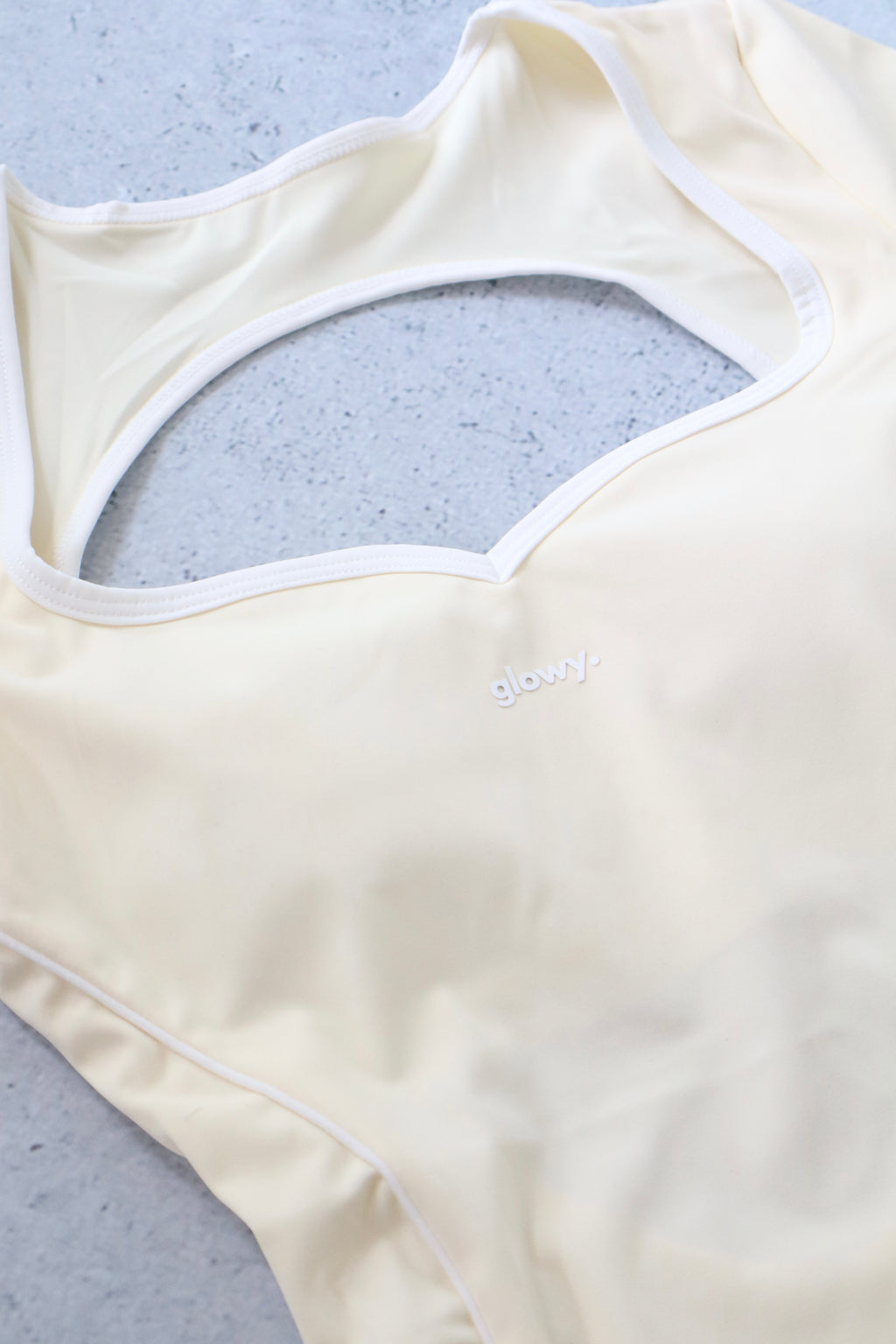 Talla M - Beige