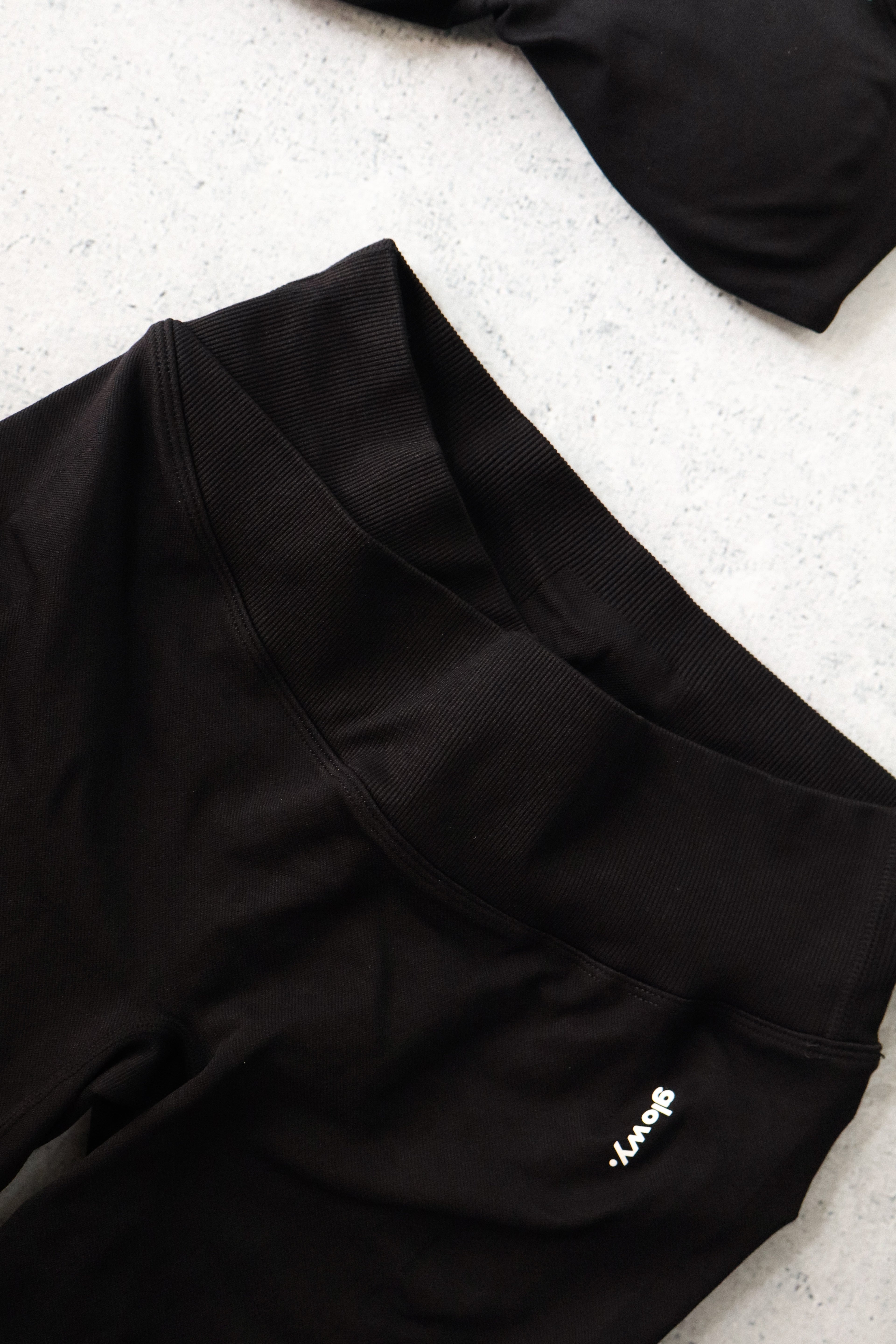 Talla M y L - Negro