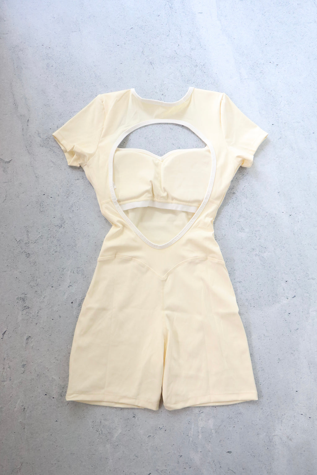 Talla M - Beige