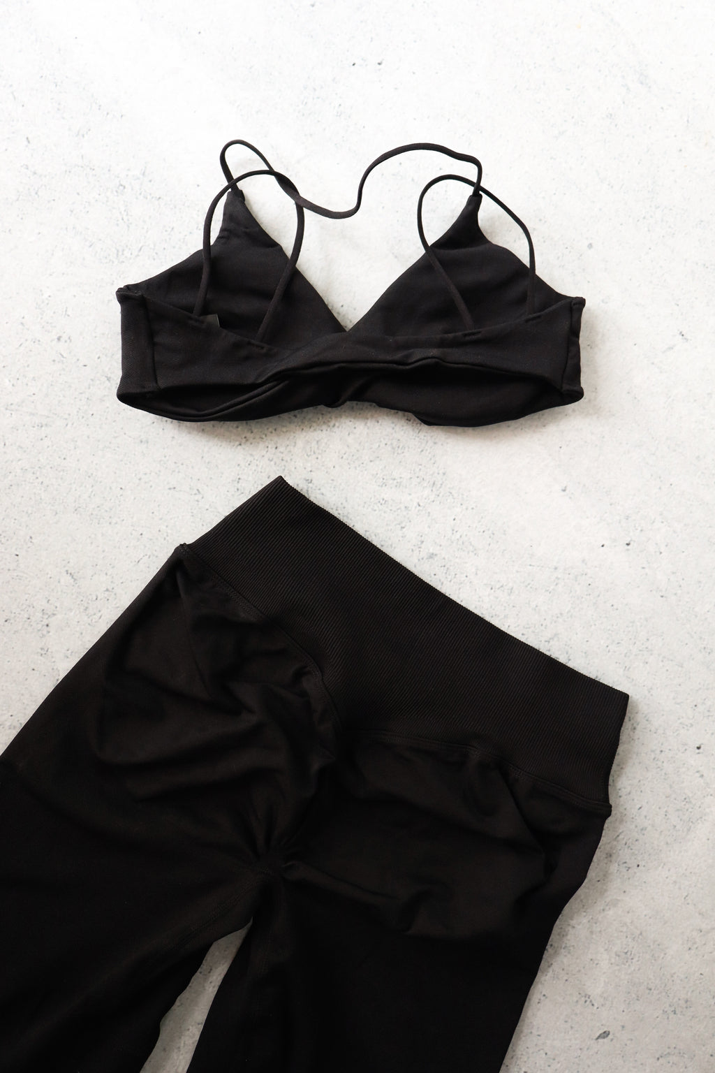 Talla M y L - Negro