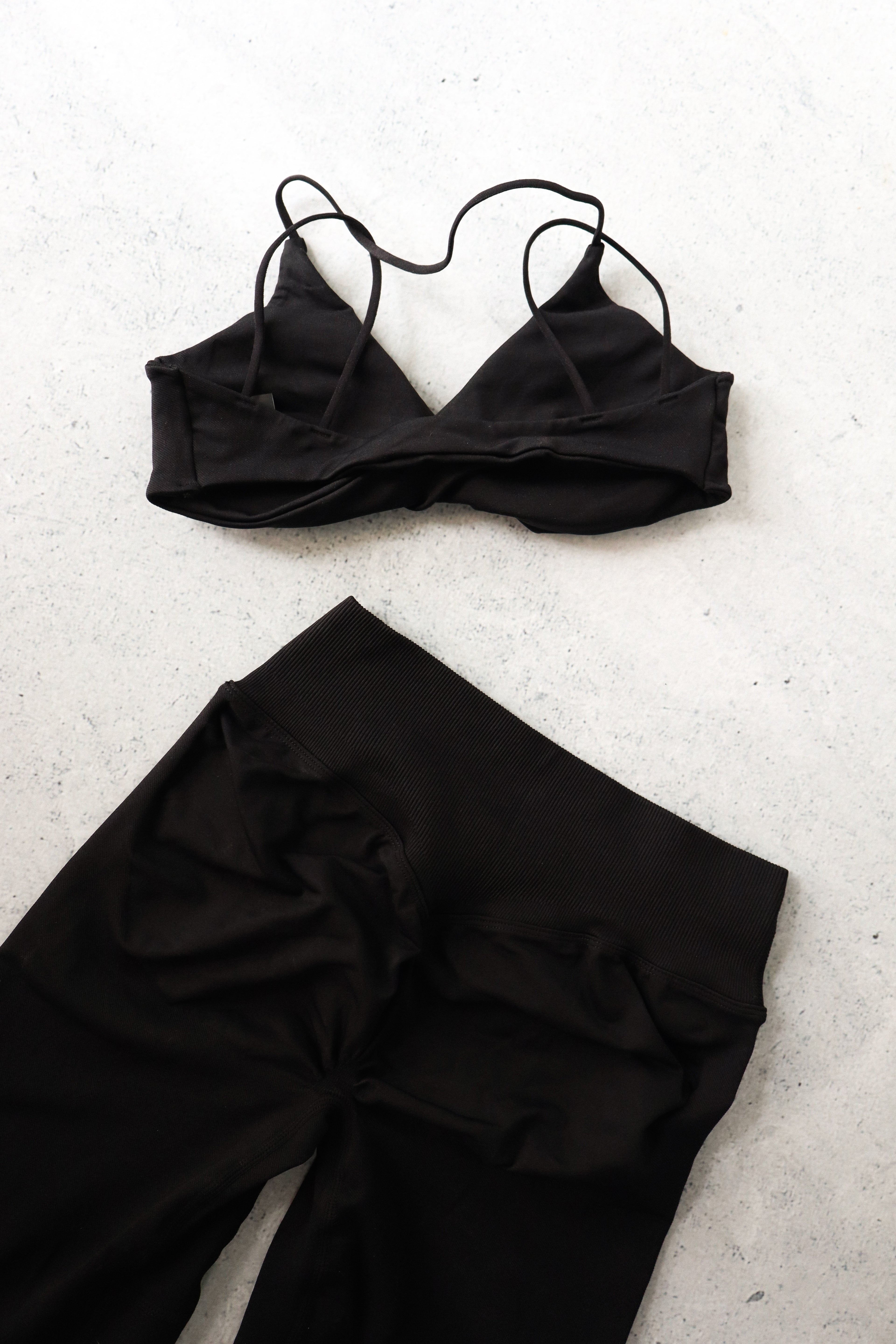Talla M y L - Negro